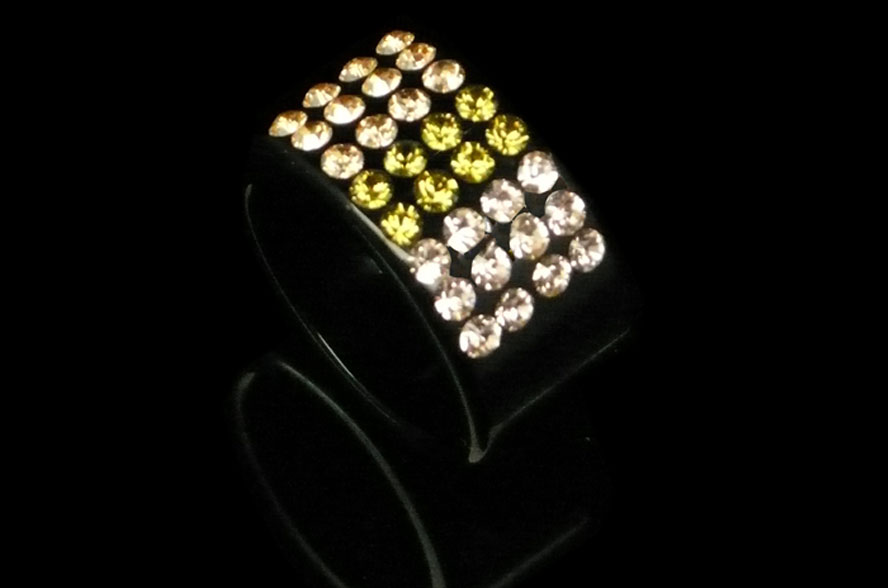 Vera Black Acrylic Ring